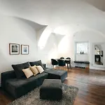 Apartament Mart's Choice *